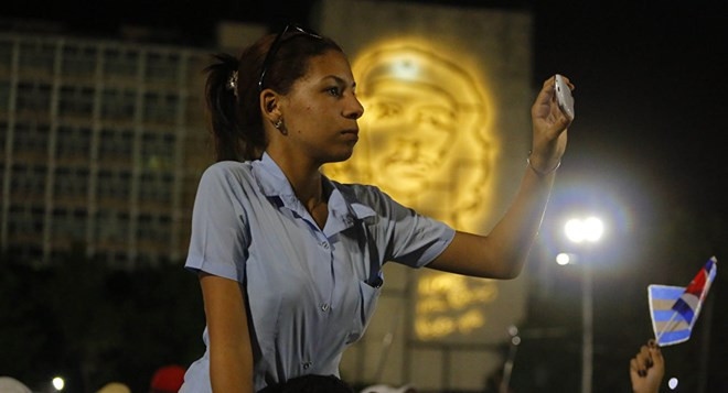 Hơn 11 triệu người dân Cuba chính thức được dùng mạng 3G