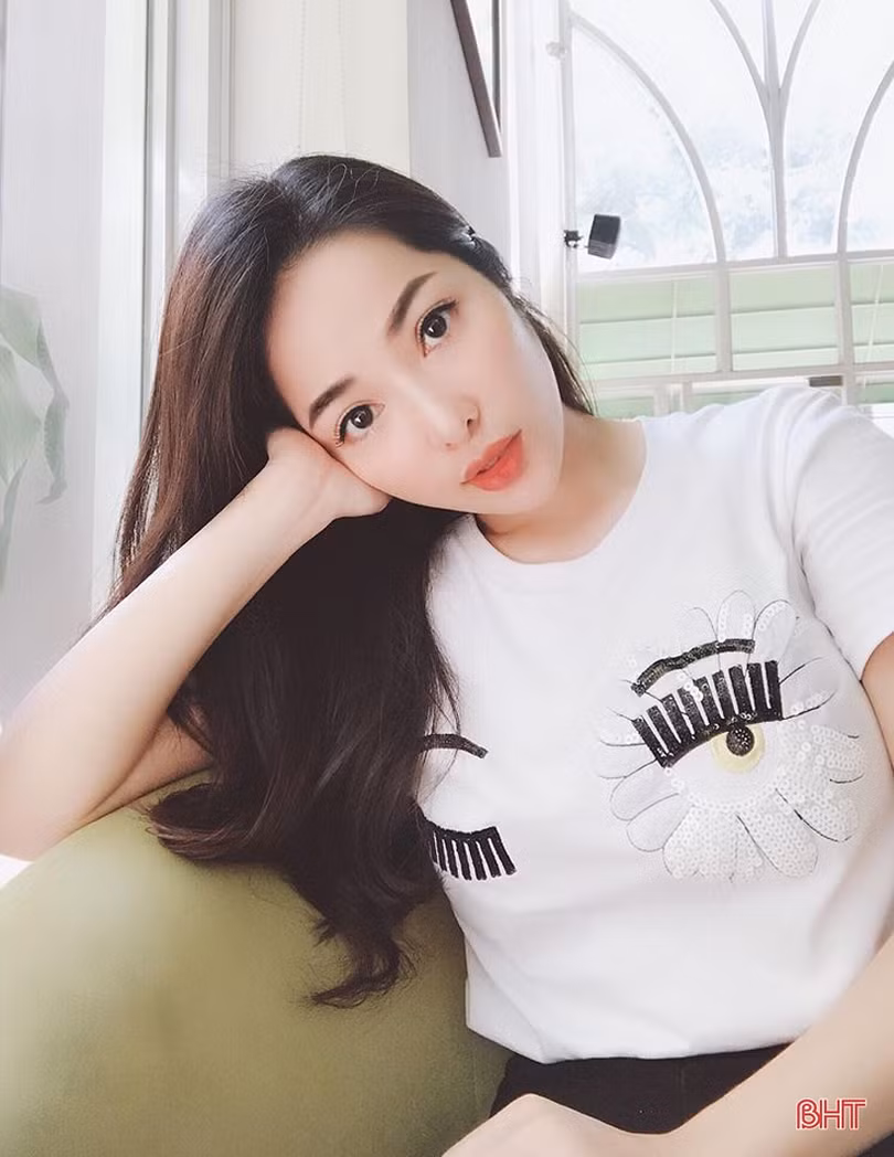 Chiêm ngưỡng nhan sắc “mơ màng” của Á hậu Doanh nhân Hoàn cầu quê Hà Tĩnh