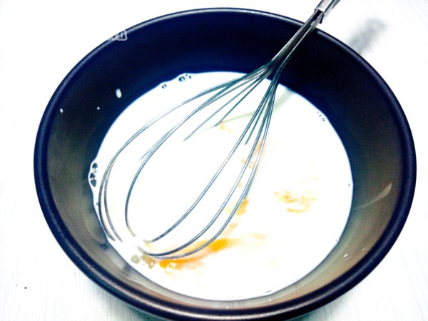 Bánh khoai lang tím bọc sữa ngậy thơm, ăn một lần là nhớ cả đời