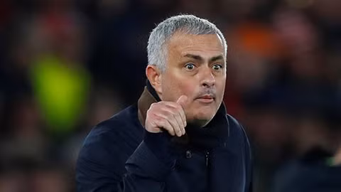 M.U đối mặt bài toán nhân sự với 58... tuyển trạch viên