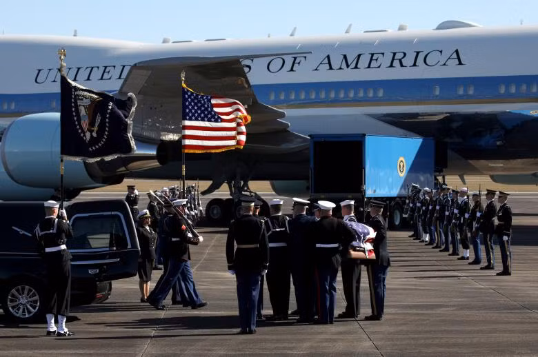 Nước Mỹ tưởng nhớ cố Tổng thống George H.W. Bush