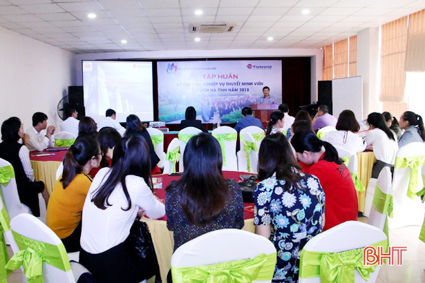 Bồi dưỡng nghiệp vụ cho thuyết minh viên du lịch Hà Tĩnh