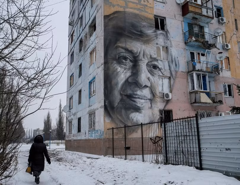 photo ben trong vung chien su cang thang o mien dong ukraine