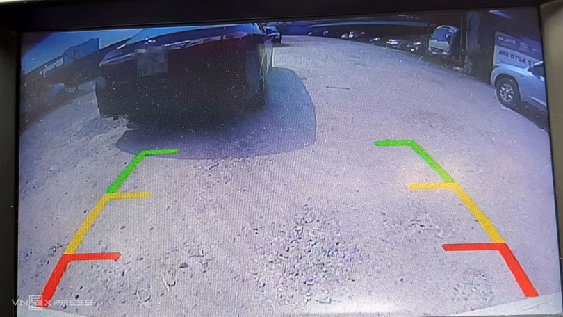 Đề xuất mọi ôtô phải lắp camera lùi