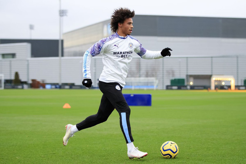 Leroy Sane (80 triệu euro): Sự nghiệp của cầu thủ chạy cánh người Đức bị chững lại do chấn thương. Đồng thời, Man City cũng đang chơi ổn định với Raheem Sterling và Bernardo Silva ở hai cánh. Tuy nhiên, Sane vẫn được HLV Pep Guardiola đánh giá cao và là mục tiêu săn đón của nhiều CLB lớn. Mới đây, Bild tiết lộ HLV Hansi Flick đã gọi một cuộc điện thoại kéo dài 30 phút để thuyết phục Sane đầu quân cho Bayern Munich. Đội hình hết hạn hợp đồng hè 2021 trị giá hơn 600 triệu euro