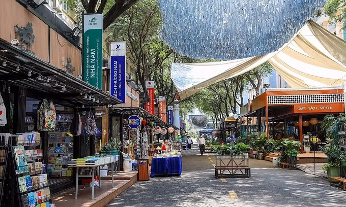 Đường sách giảm doanh thu