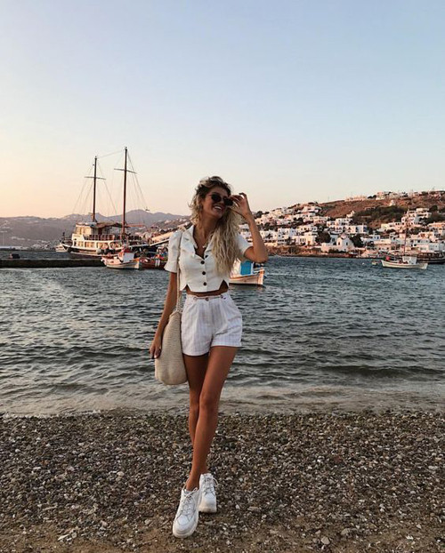 Phối quần short mùa hè