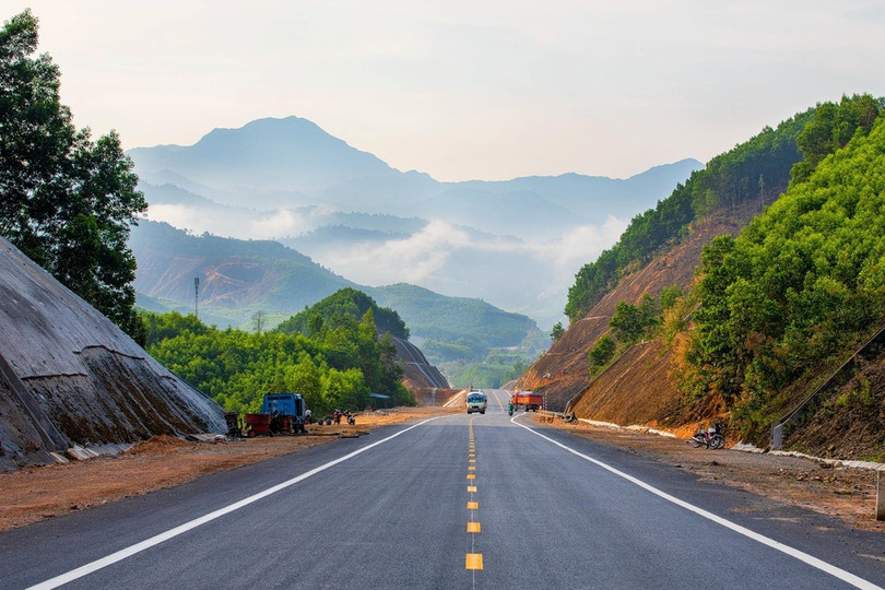 Dặm dài yêu thương nối mọi miền đất nước ảnh 1 Dặm dài yêu thương nối mọi miền đất nước