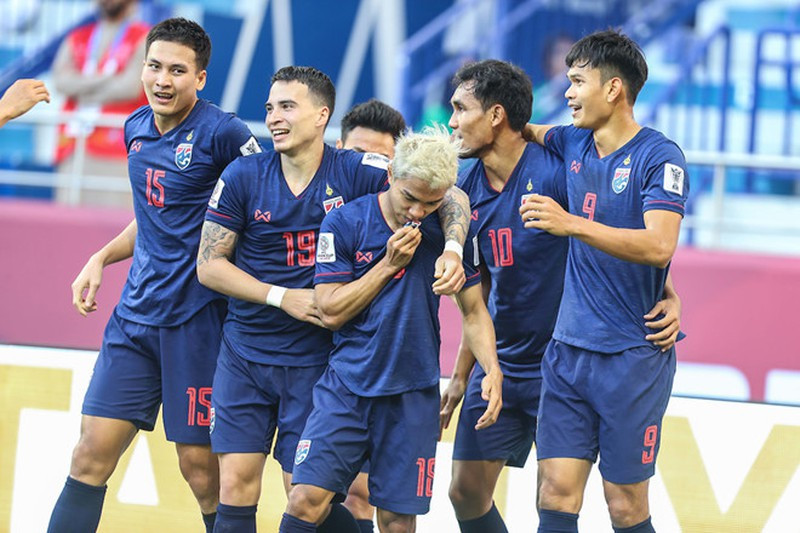 Kiatisak: Muốn truất ngôi đầu Việt Nam, hãy đánh bại các đội ASEAN