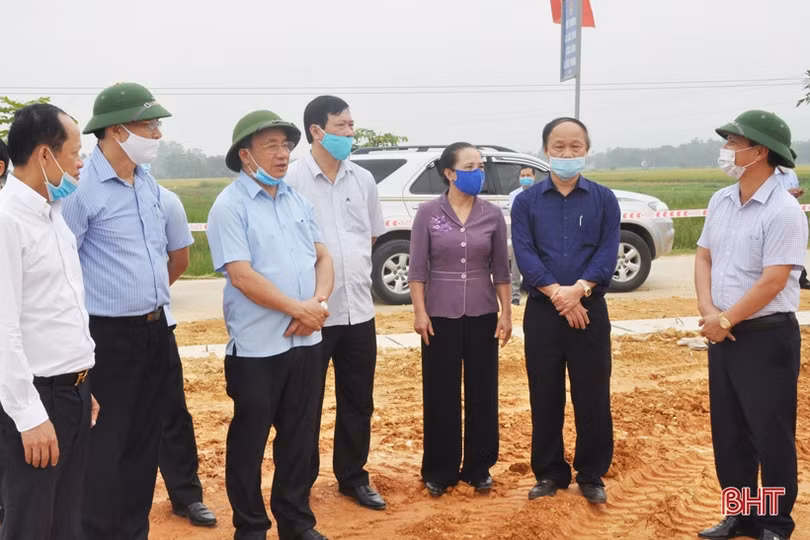 Đẩy nhanh tiến độ thi công cầu Thọ Tường, GPMB đường cao tốc Bắc - Nam