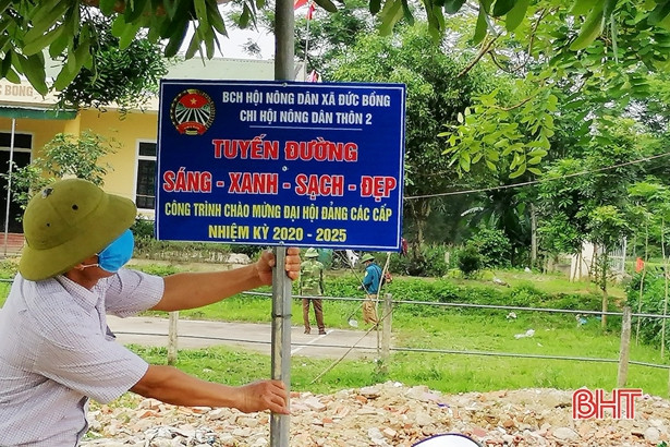 Nông dân Hà Tĩnh “gác lễ”, nô nức xây công trình chào mừng đại hội Đảng