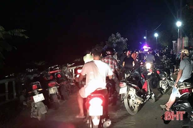 Lao xuống sông cứu nữ sinh thoát khỏi “hà bá”