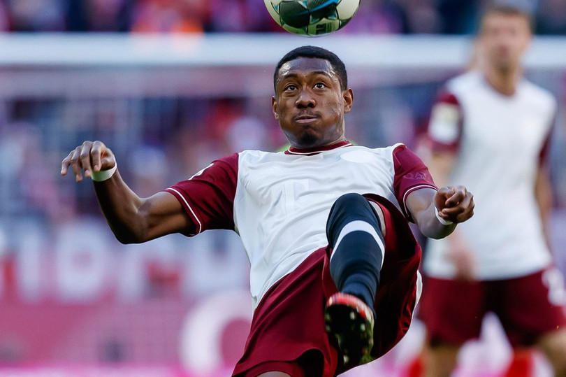 David Alaba (52 triệu euro): Sự tiến bộ của sao trẻ Alphonso Davies khiến Alaba buộc phải từ bỏ hành lang trái để chơi ở vị trí trung vệ. Nếu Bayern Munich chiêu mộ thêm trung vệ và Davies tiếp tục duy trì phong độ hiện tại, viễn cảnh cầu thủ người Áo ra đi là có thể xảy ra. Hiện Alaba được nhiều đội bóng Anh theo dõi. Đội hình hết hạn hợp đồng hè 2021 trị giá hơn 600 triệu euro