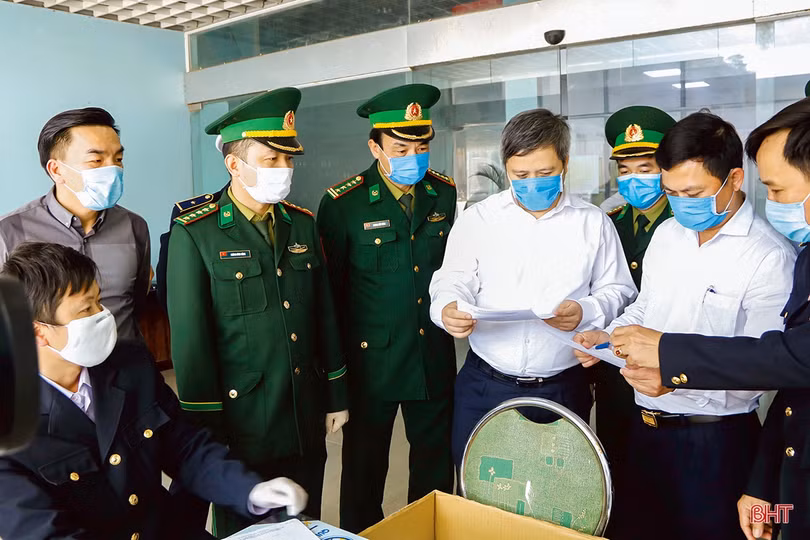 Hà Tĩnh tập trung tháo gỡ khó khăn, thúc đẩy SXKD, giảm thiểu thiệt hại kinh tế do dịch Covid-19