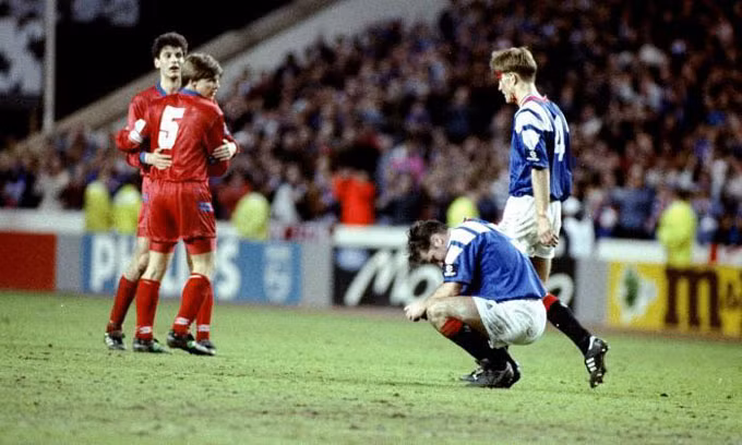 7 đội bóng xuất sắc nhất từng vô duyên với chức vô địch Champions League