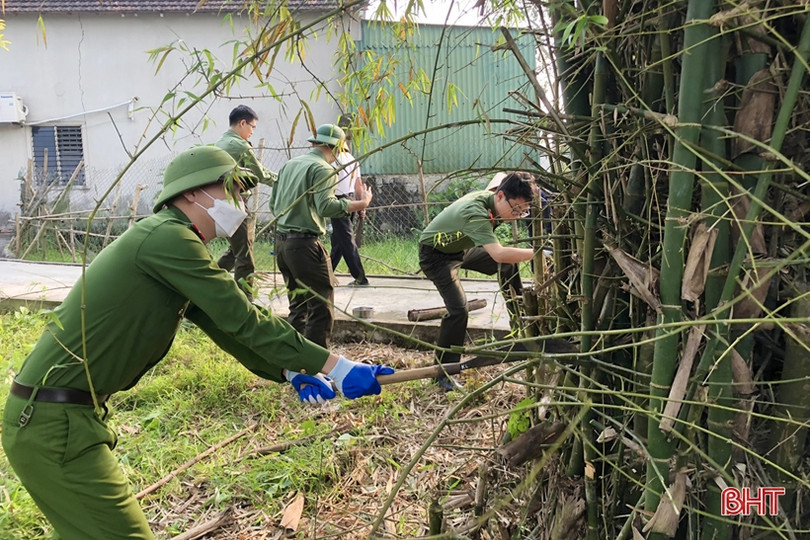 Tuổi trẻ Công an Hà Tĩnh chung tay xây dựng nông thôn mới