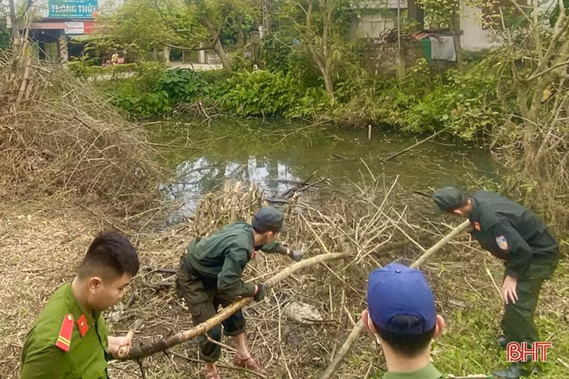 Tuổi trẻ Công an Hà Tĩnh chung tay xây dựng nông thôn mới