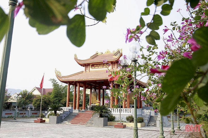 Vẻ đẹp của hoa ban trên cung đường dẫn tới Hoan Châu đệ nhất danh lam 