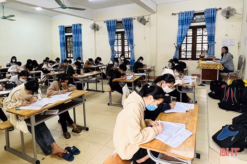 Các trường học ở Hà Tĩnh tăng cường thời lượng ôn tập cho học sinh lớp 9