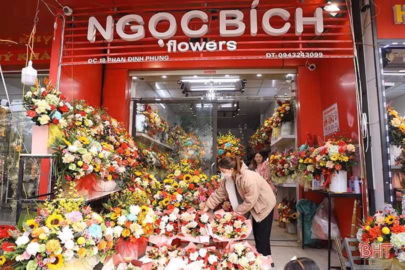 Hoa tươi tăng giá dịp lễ 8/3 tại Hà Tĩnh
