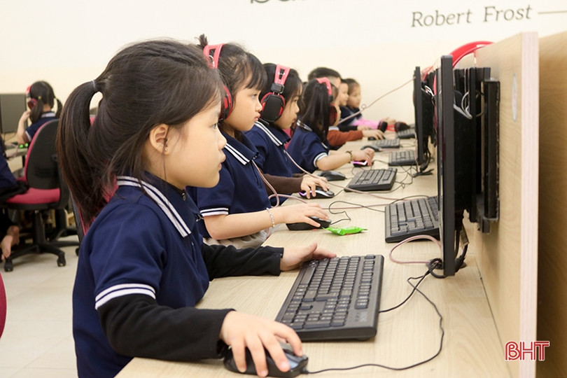 Học sinh mầm non thành phố Hà Tĩnh hào hứng với iSchool tour