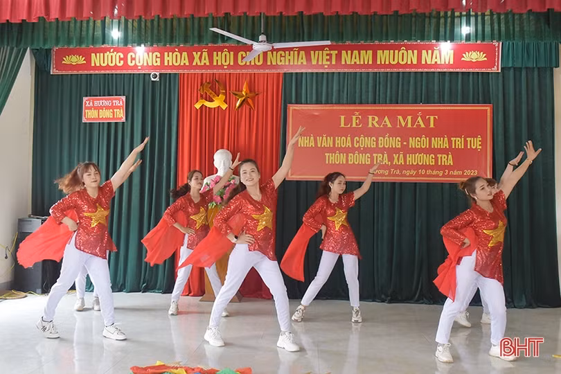 Ra mắt nhà văn hóa cộng đồng - ngôi nhà trí tuệ ở Hương Trà