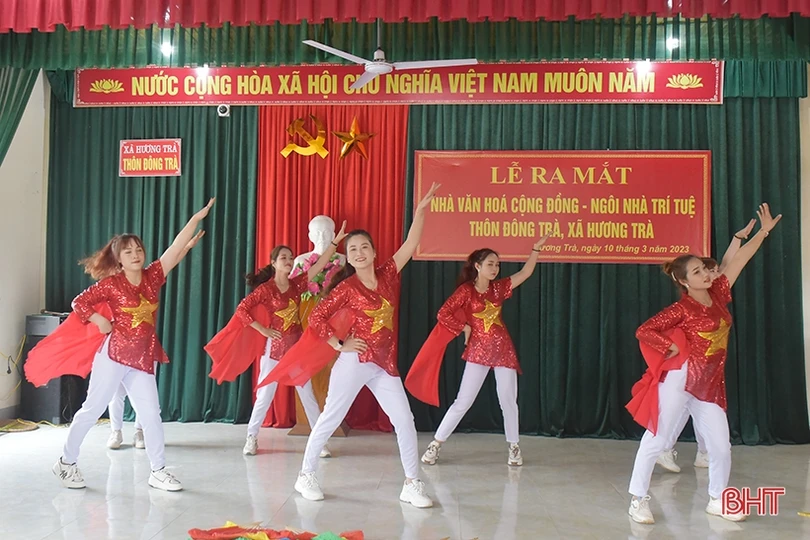 Ra mắt nhà văn hóa cộng đồng - ngôi nhà trí tuệ ở Hương Trà