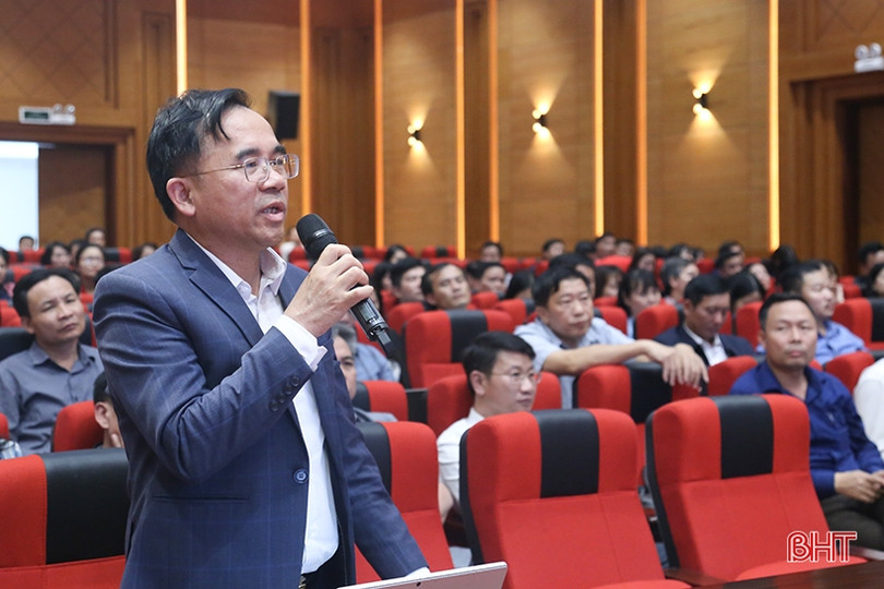 Giáo sư Nhật Bản trao đổi về sản xuất nông nghiệp hữu cơ tại Hà Tĩnh