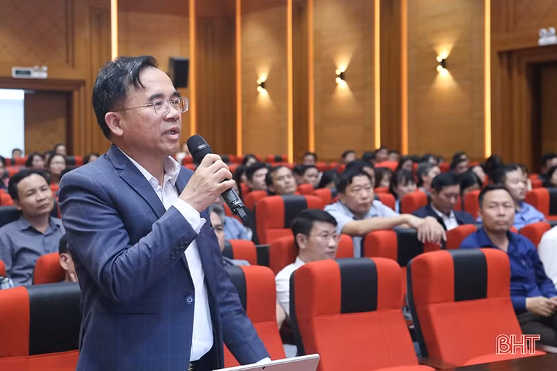 Giáo sư Nhật Bản trao đổi về sản xuất nông nghiệp hữu cơ tại Hà Tĩnh