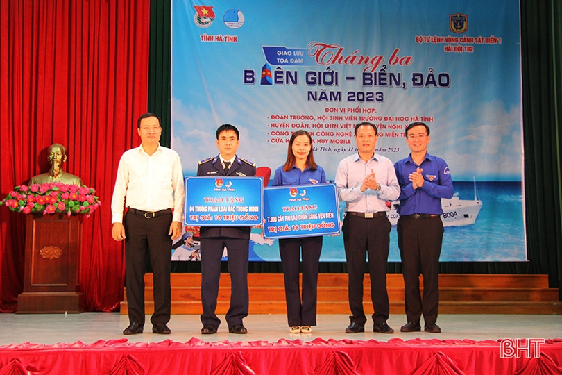 Giao lưu, tọa đàm “Tháng 3 biên giới - biển, đảo năm 2023” 