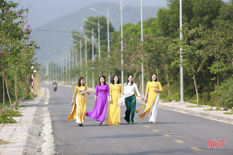 Vẻ đẹp của hoa ban trên cung đường dẫn tới Hoan Châu đệ nhất danh lam 