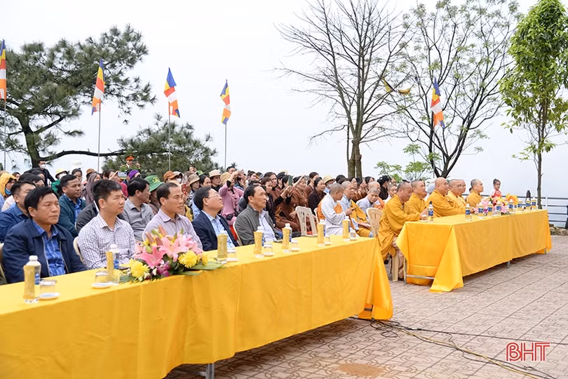 Trang trọng Lễ khánh đản chùa Hương Tích