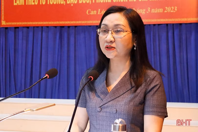 Can Lộc tiếp tục siết chặt kỷ luật, kỷ cương hành chính, nâng cao đạo đức công vụ