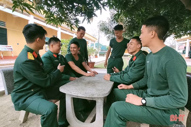 Gần gũi, thân tình giúp tân binh Hà Tĩnh yên tâm rèn luyện