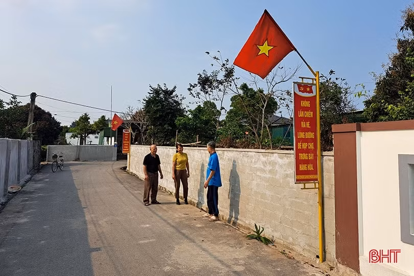 Nữ tổ trưởng dân phố hết mình vì việc chung