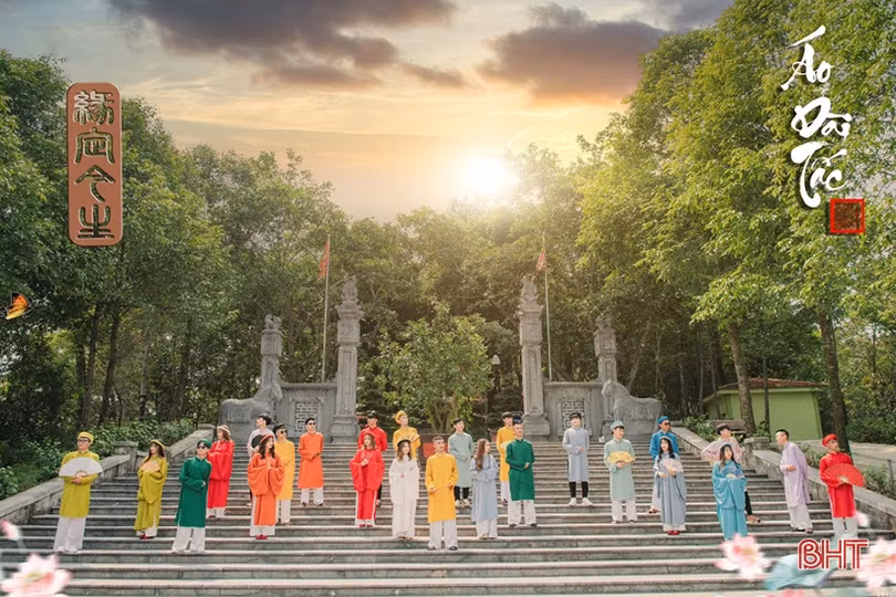 Giới trẻ Hà Tĩnh giữ gìn văn hóa truyền thống qua cổ phục Việt