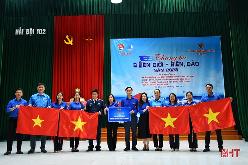 Giao lưu, tọa đàm “Tháng 3 biên giới - biển, đảo năm 2023” 