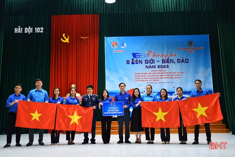 Giao lưu, tọa đàm “Tháng 3 biên giới - biển, đảo năm 2023” 