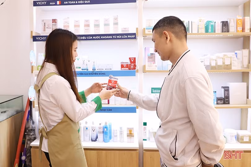 Hoa tươi tăng giá dịp lễ 8/3 tại Hà Tĩnh