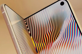 Màn hình hoàn hảo của iPhone gập lộ diện