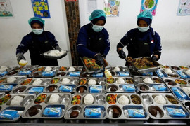 Ngộ độc hàng loạt tại Indonesia và Kuwait, hơn 10 người thiệt mạng