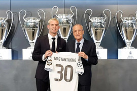 Real Madrid công bố tân binh với giá kỷ lục