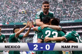 Mexico đánh bại Nam Phi trong trận cầu 3 thẻ đỏ ngày khai mạc World Cup