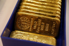 Giá vàng thế giới tăng mạnh