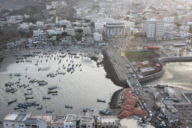 Yemen: Xe khách bốc cháy sau va chạm, ít nhất 34 người thiệt mạng