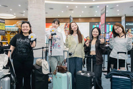 Fan đổ về Ocean City check in G-DRAGON 2025 WORLD TOUR [Übermensch] IN HANOI, háo hức chờ concert lịch sử