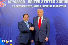 Thủ tướng Phạm Minh Chính gặp Tổng thống Hoa Kỳ Donald Trump