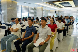 Nâng cao kiến thức và nghiệp vụ cho cán bộ làm công tác đối ngoại