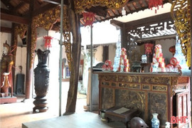 "Rệu rã" di tích gần 400 tuổi 