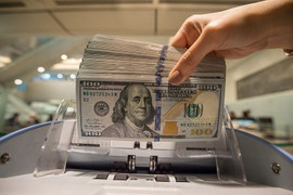 Tỷ giá USD hôm nay 8/7/2025: Chênh lệch ngân hàng - thị trường tự do nới rộng